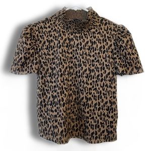 Medium Zara Animal print Turtleneck with ruffled puff sleeves NWOT